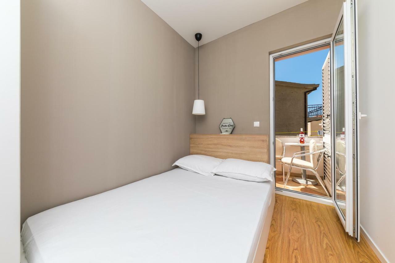 Apartments Gavran Baska Voda Ngoại thất bức ảnh