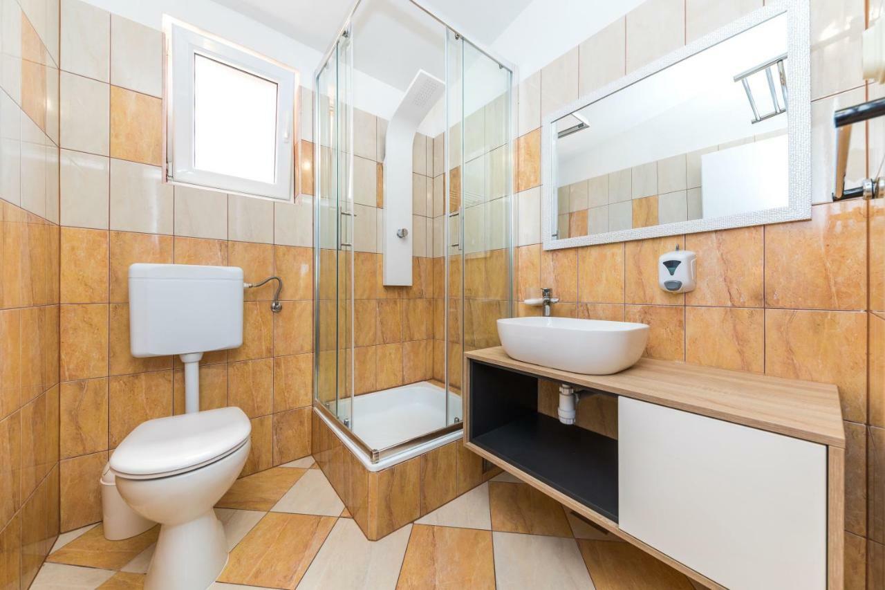 Apartments Gavran Baska Voda Ngoại thất bức ảnh