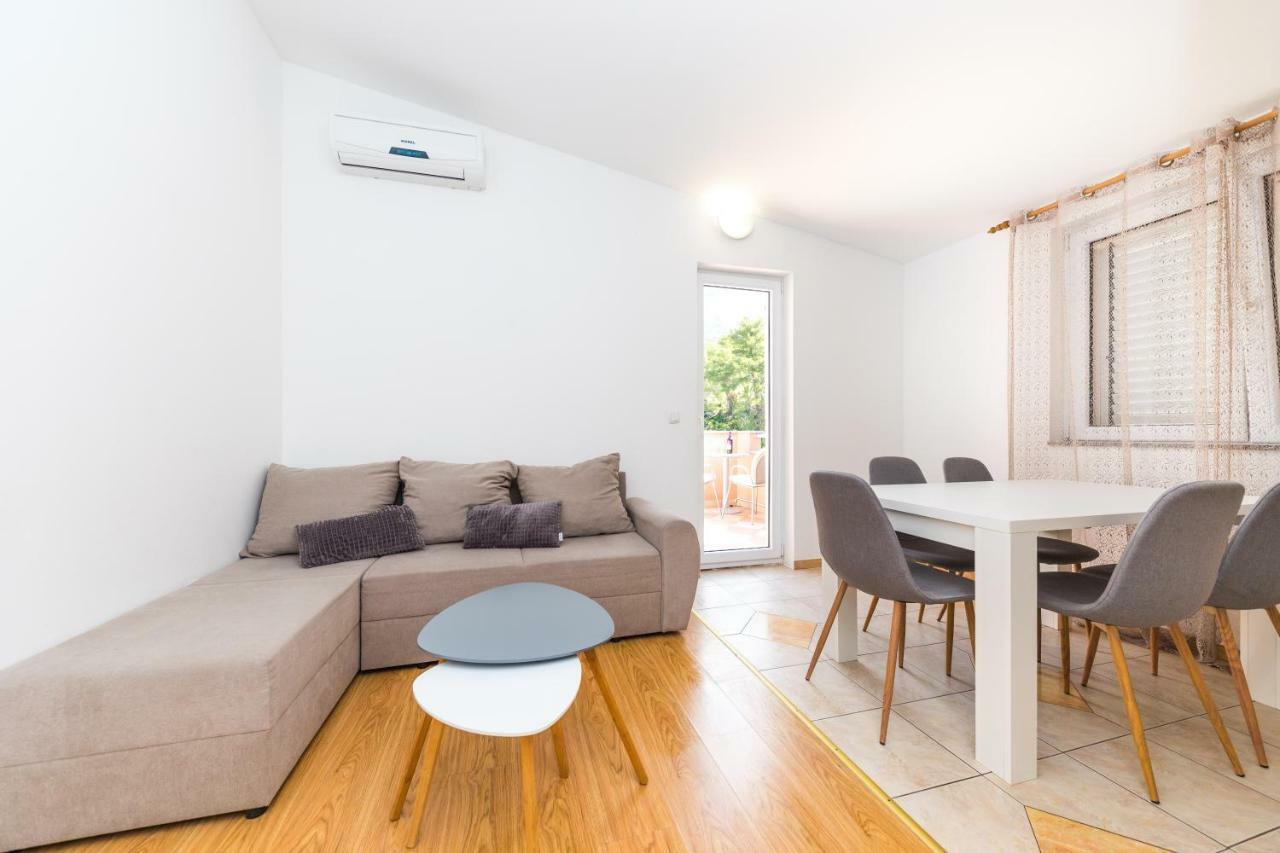 Apartments Gavran Baska Voda Ngoại thất bức ảnh